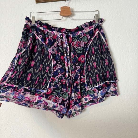 Isabel Marant Étoile Riolmy Shorts - Picture 2 of 10